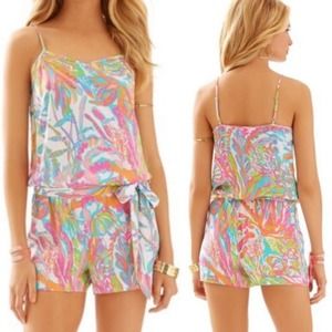 Lilly Pulitzer Deanna Romper Tie Waist V Neck Scuba to Cuba Print Womens Medium
